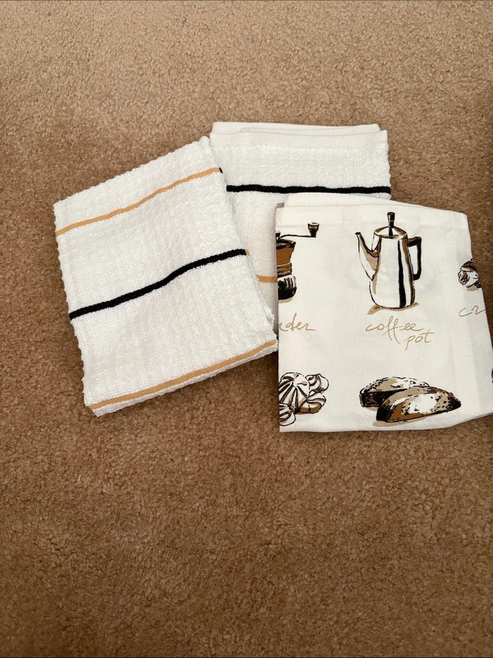 Set of Brand New Kitchen Towels for Sale - Please Read Description!